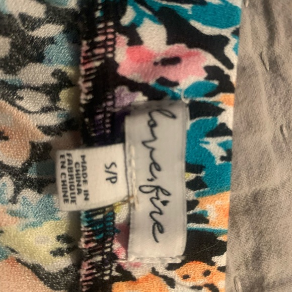 Flowy floral midi - Picture 2 of 5